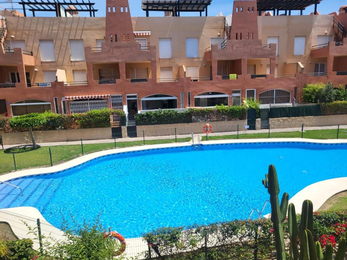 Apartamento Coqueto Con Terraza Y Cerca De La Piscina Comunitaria Y De La Playa! Apartamento Playas de Vera Exterior foto